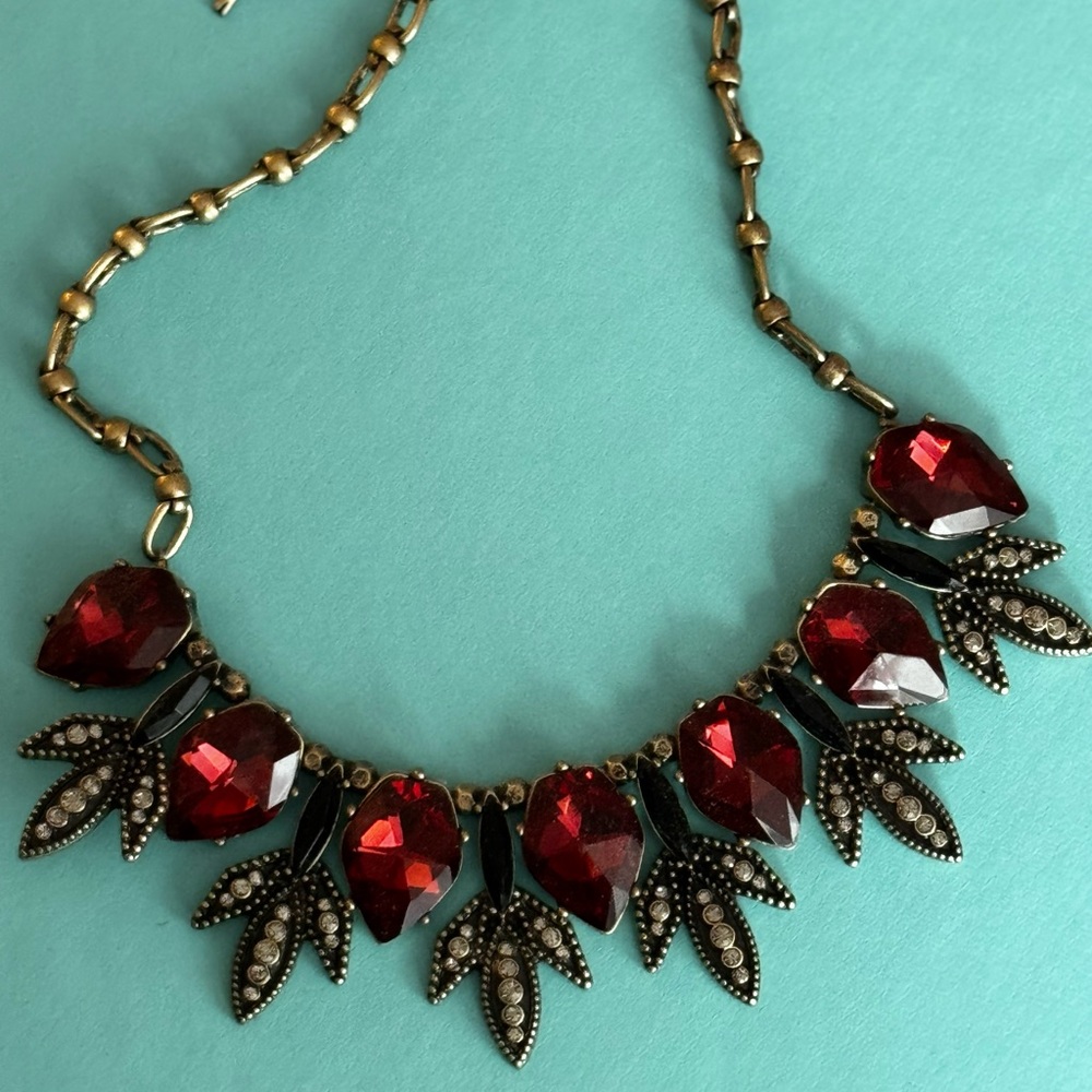 Chloe & Isabel statement necklace - 17”